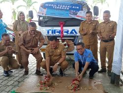 Perumda Tirta Raja Luncurkan Mobil Tangki Air Minum Untuk Masyarakat OKU