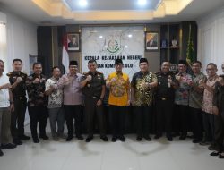 Tradisi Halal Bihalal, Bupati OKU dan Wabup Kunjungi Forkopimda Wujudkan Kebersamaan Pascalebaran