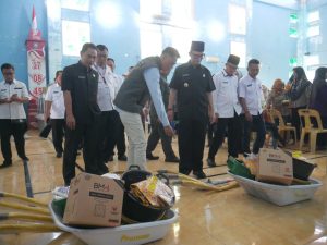‎Bupati OKU Salurkan Bantuan Modal Usaha untuk 80 KPM, Dorong Ekonomi Produktif dan Kemandirian UMKM ‎