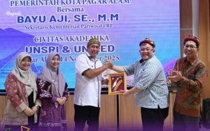 ‎Walikota Pagaralam Sambut ke hadiran Sekertaris Kementerian Pariwisata Dirumah Dinas ‎