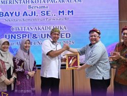 ‎Walikota Pagaralam Sambut ke hadiran Sekertaris Kementerian Pariwisata Dirumah Dinas ‎