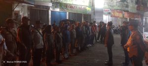 ‎Tertibkan PKL Liar, Pemkab OKU Gelar Operasi Terpadu di Pasar Atas Baturaja ‎