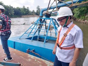 ‎Terobosan Baru! Perumda Tirta Raja Siap Libas Kerak Lumpur Jalur Pipa Bakung ‎